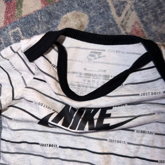 Nike Infant Apparel Bundle in Tan, White, and Cream - Picture 4 of 5